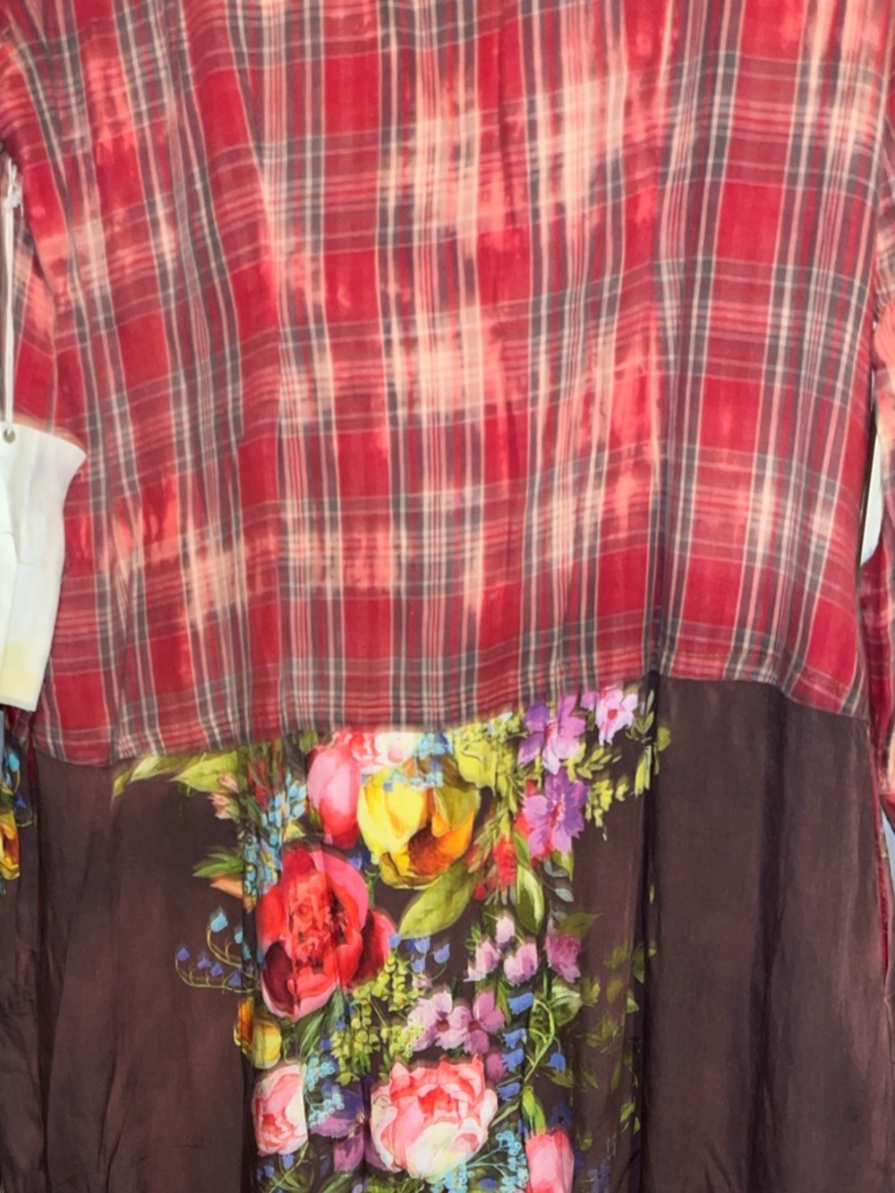 Aratta Medium Floral Scarlet Plaid Long Tunic in Coral Pink - Picture 7 of 11
